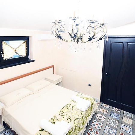 Domus Ansantica Villa Villamaina Buitenkant foto