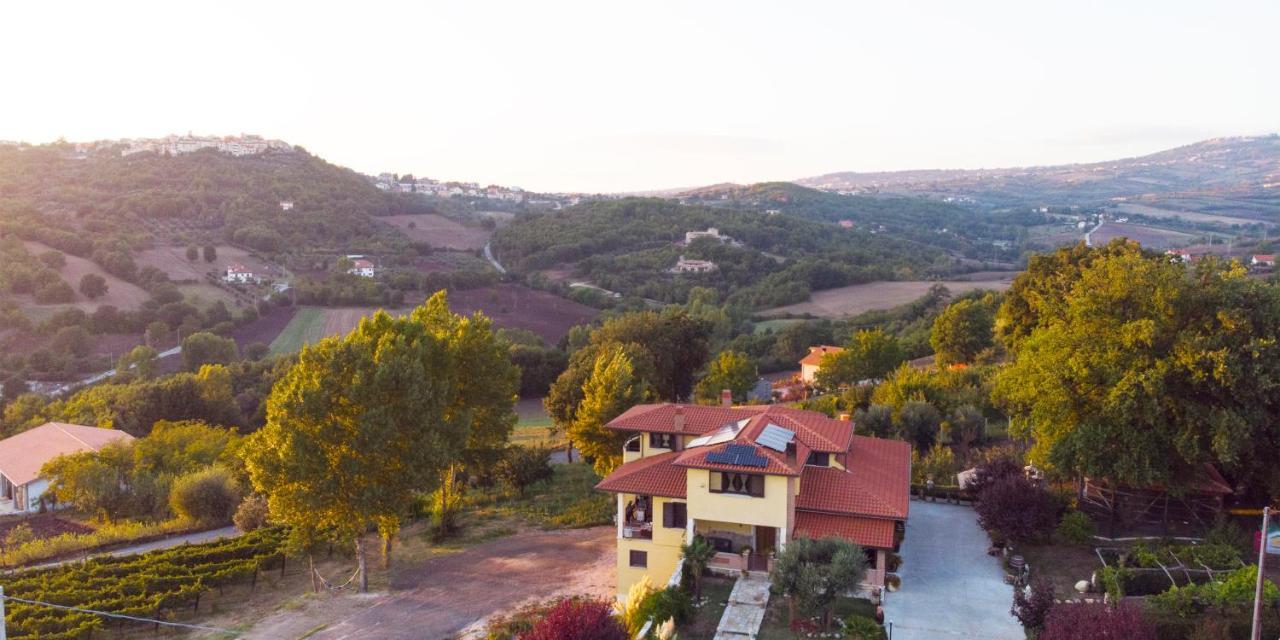 Domus Ansantica Villa Villamaina Buitenkant foto