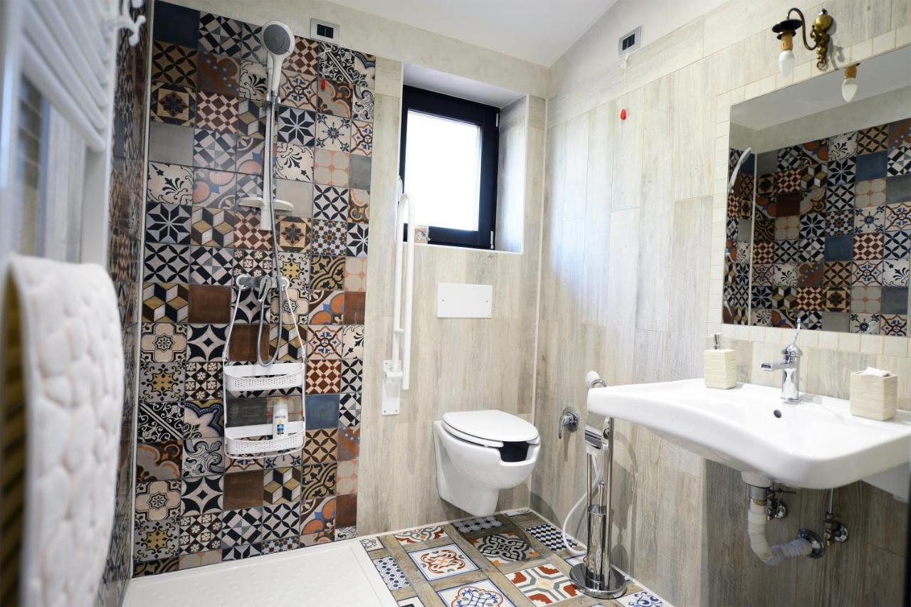 Domus Ansantica Villa Villamaina Buitenkant foto